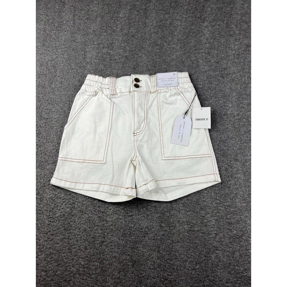 Forever 21 Women's White Casual Shorts Size XS